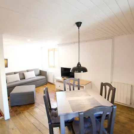Apartamento Cabrinety * Puigcerdà